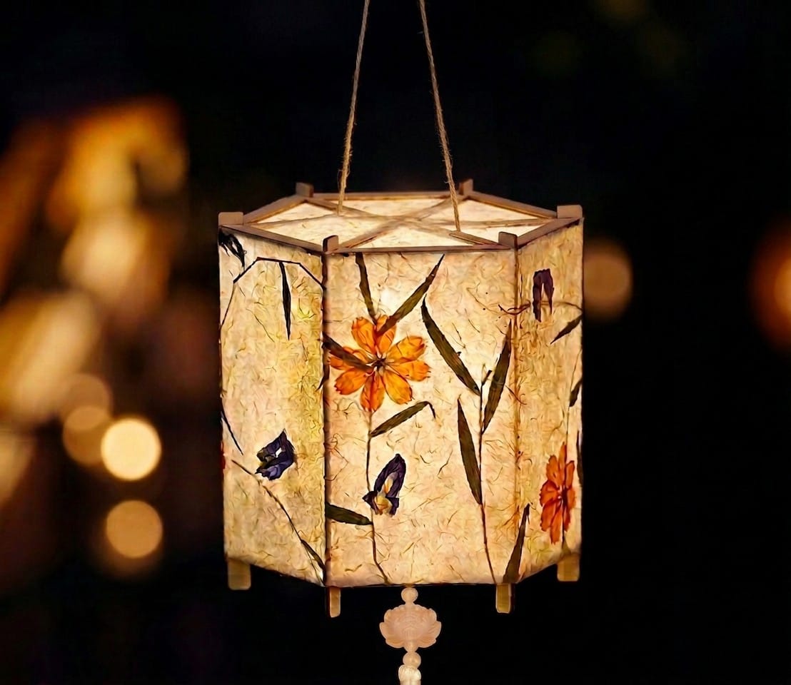 Mid-Autumn Floral Lantern