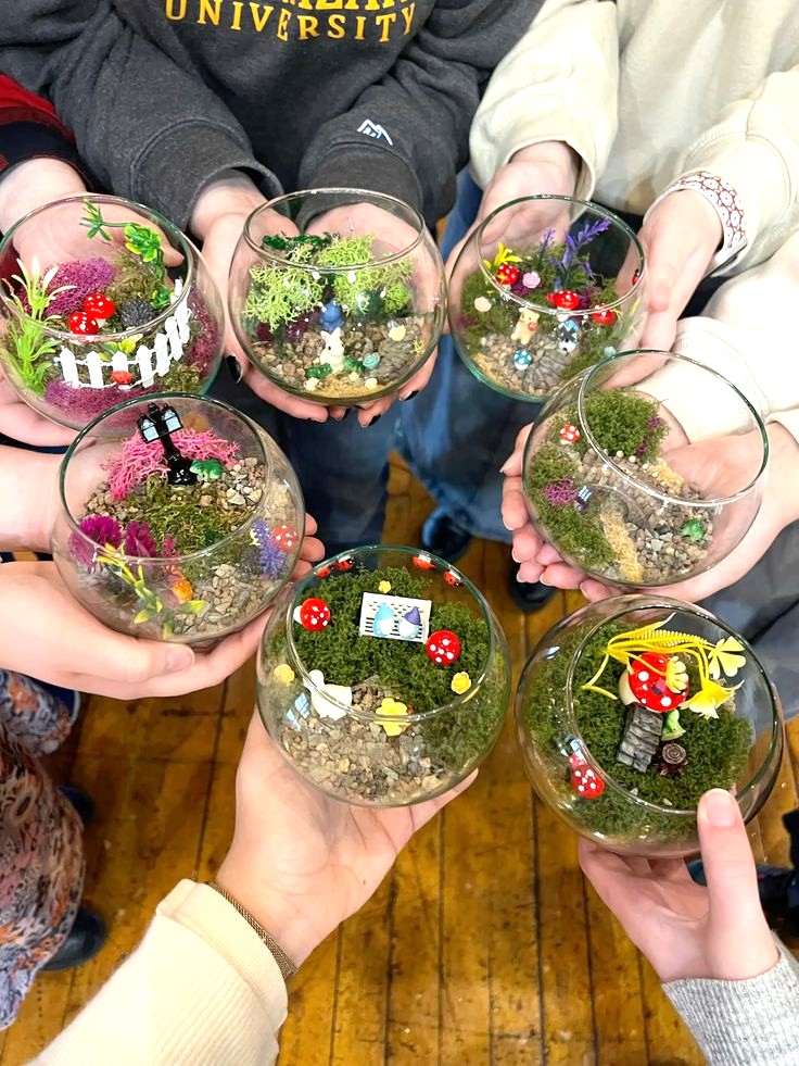 Mini Eco-Terrarium