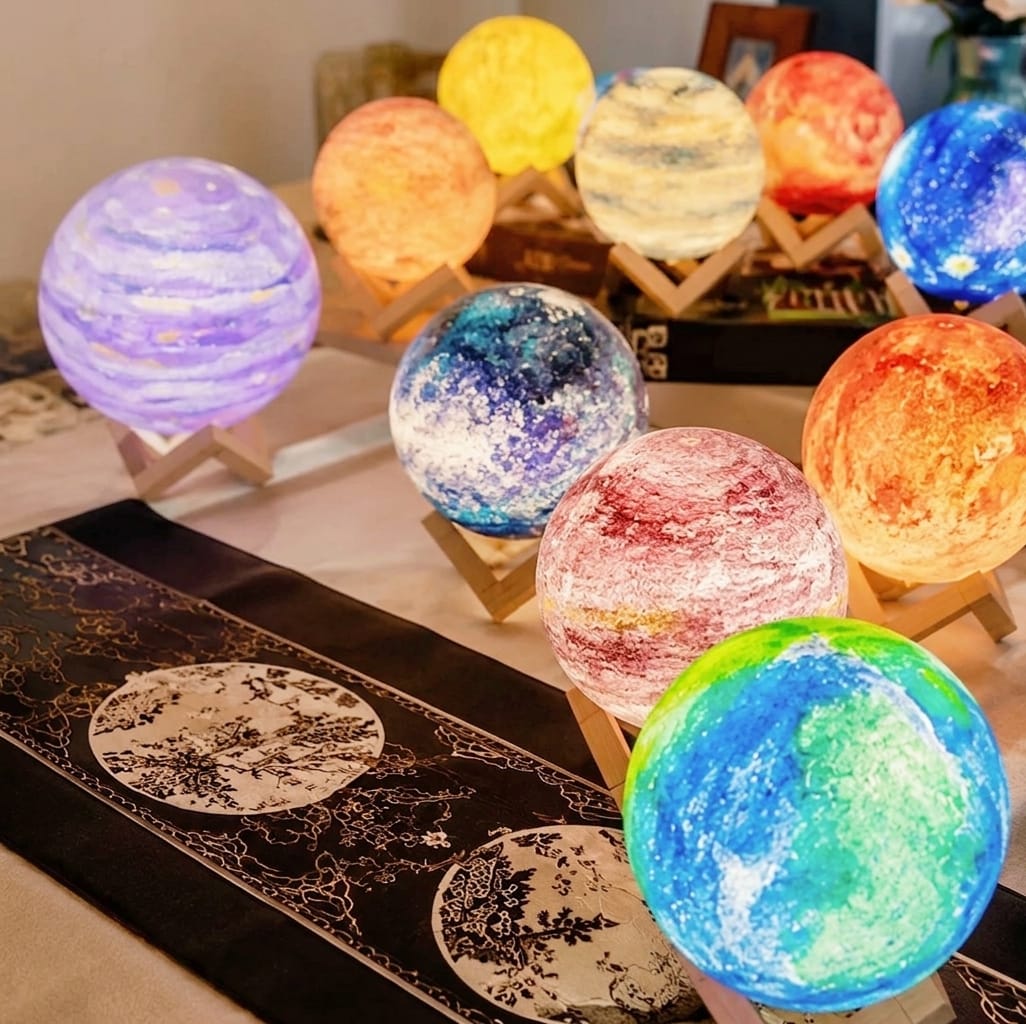 Moon Nightlight Painting