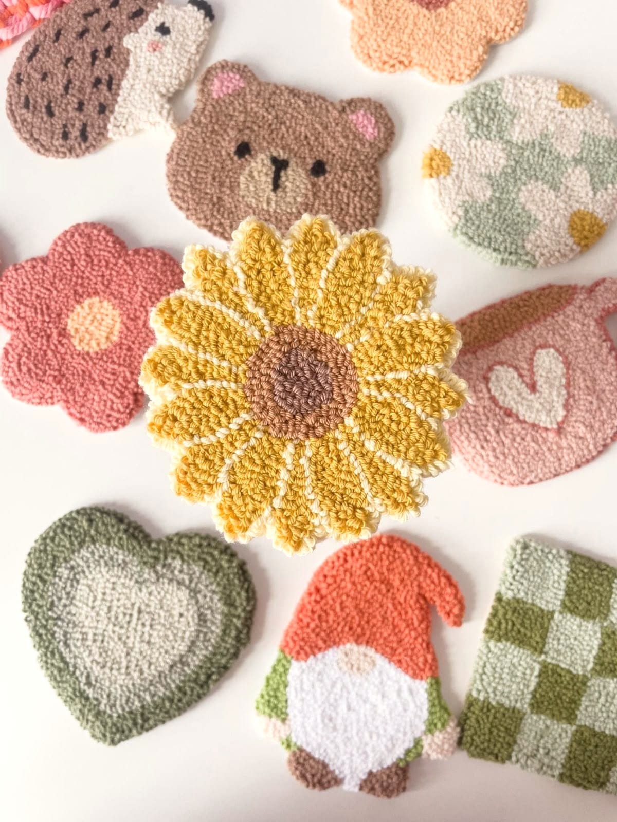 Punch Needle Mug Rug