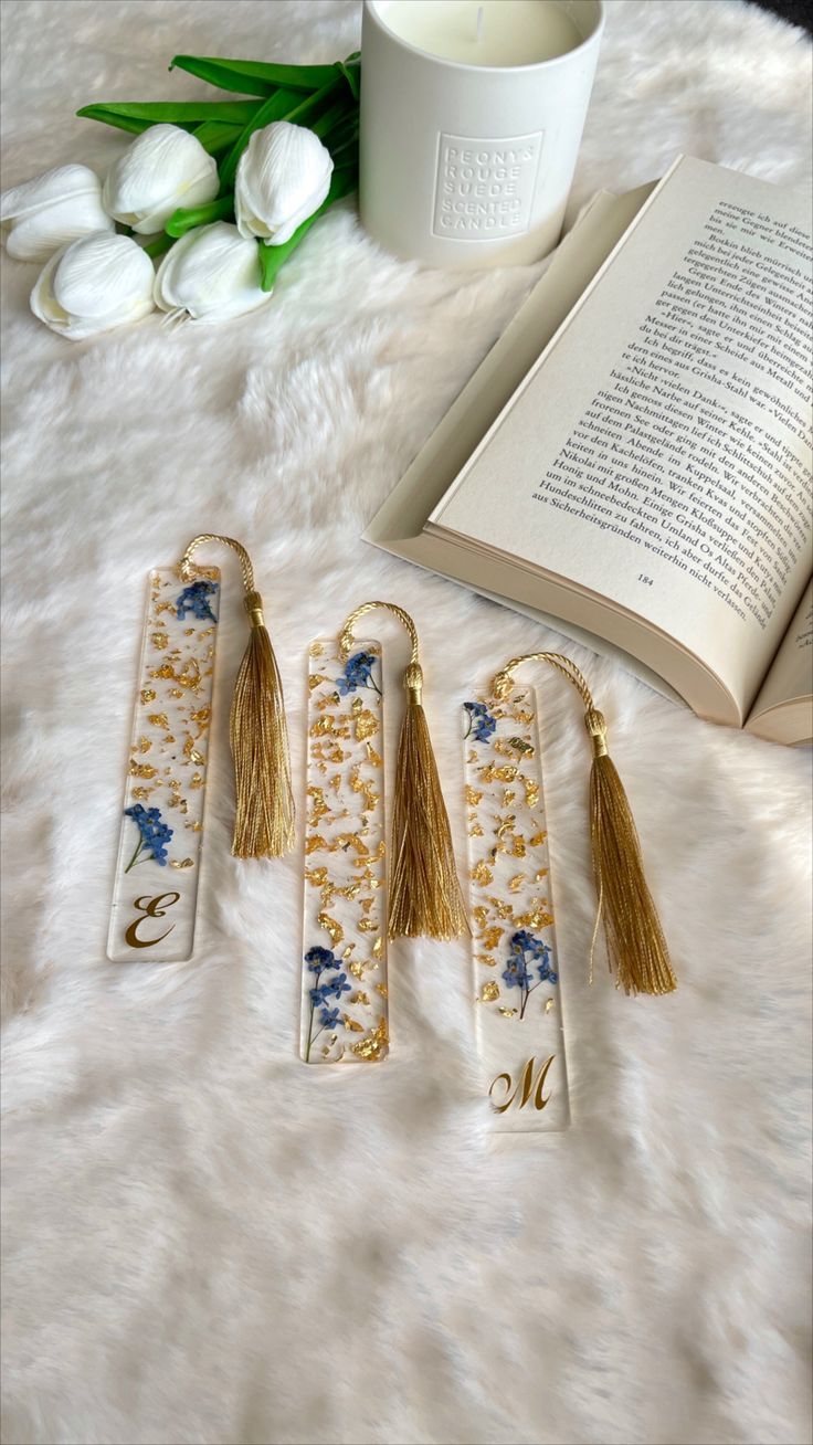 Resin Pressed Flower Bookmark