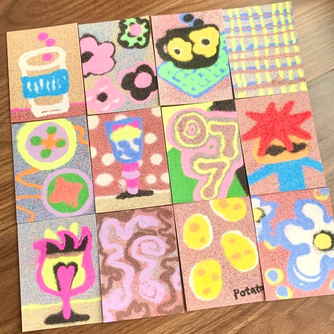 Stress-Relief Sand Art